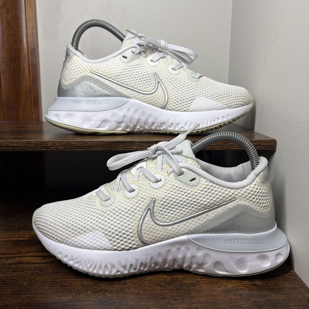 Nike Renew Run Running Shoes White Metallic Silver CK6360-003 Womens 7